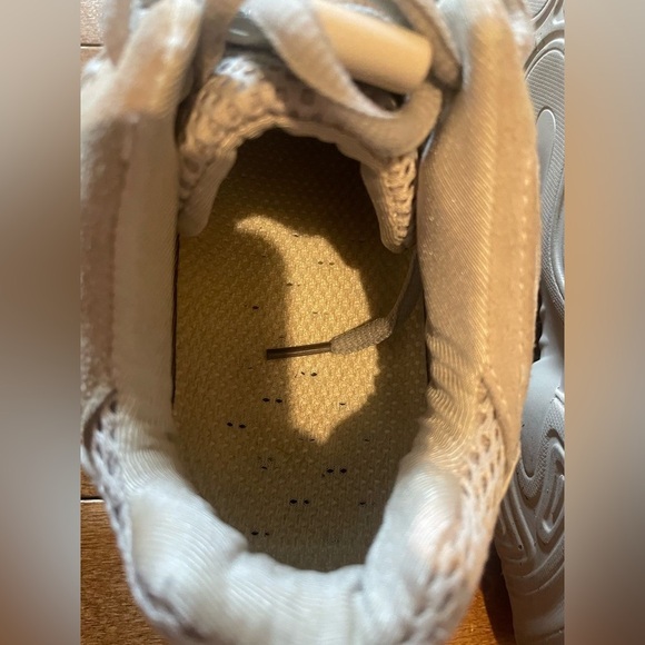 Chic Beige Athletic Sneakers​ - Picture 5 of 5